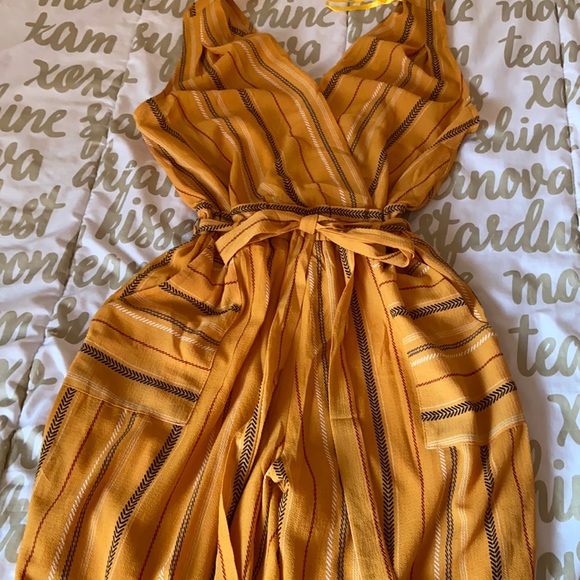 Shirt and pant together - Picture 1 of 4